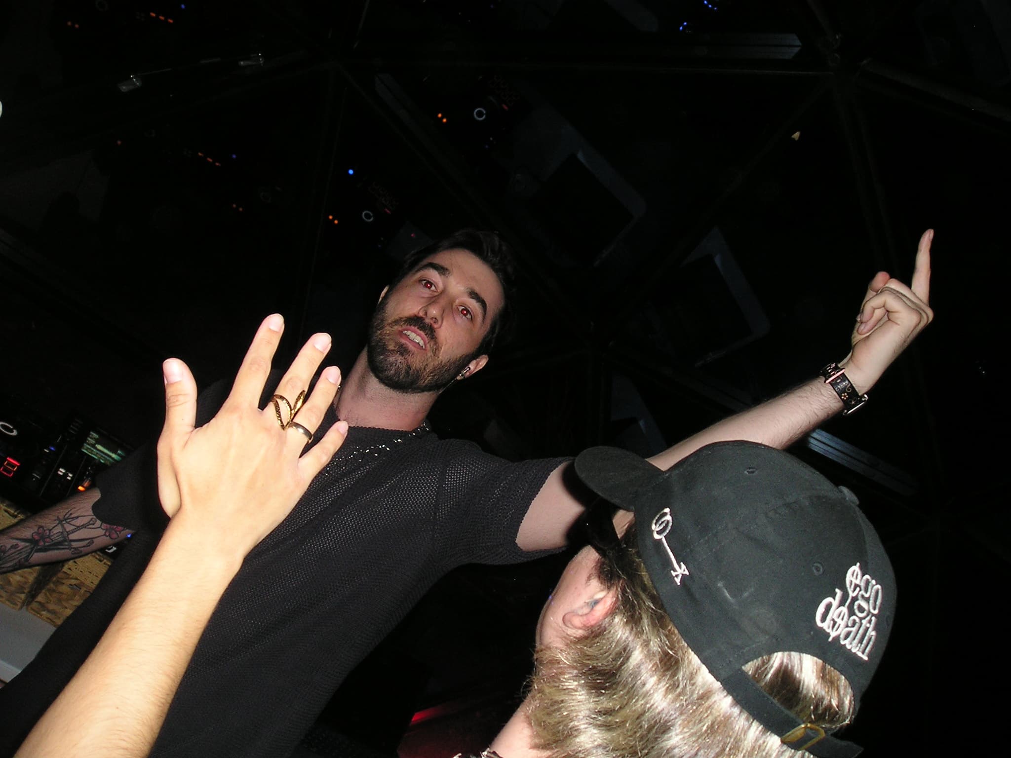 FOOS